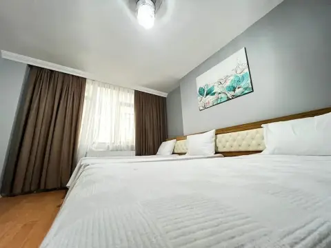 City Blue Hotel - Photo 3