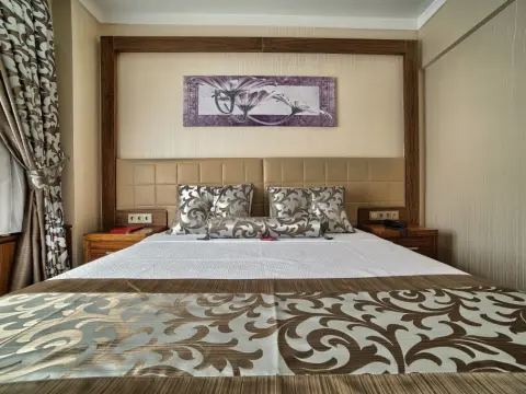 City Hotel Residence - Photo 3