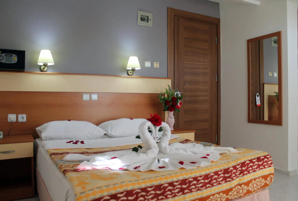 Club Turkuaz Garden Hotel - Photo 3