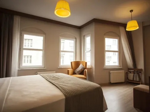 Cordis Hotel - Photo 3