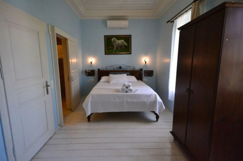 Cunda Poseidon Hotel - Photo 2