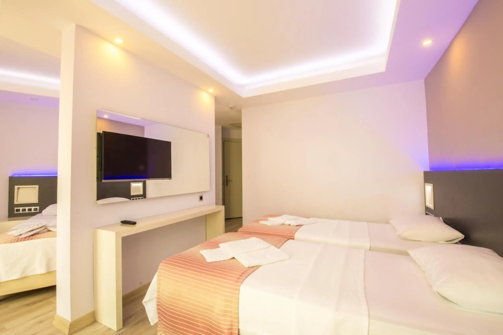 Datca Sapphire Hotel - Photo 2