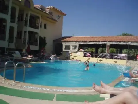 Daystar Club - Photo 3