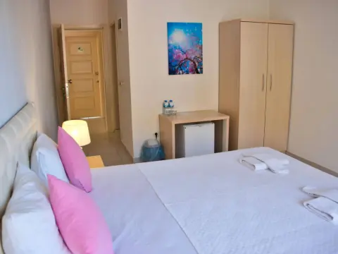 Defne Lori̇na Buti̇k Hotel - Photo 3