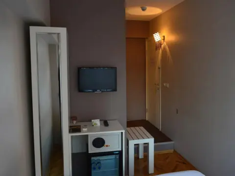 Depo Residence - Photo 3