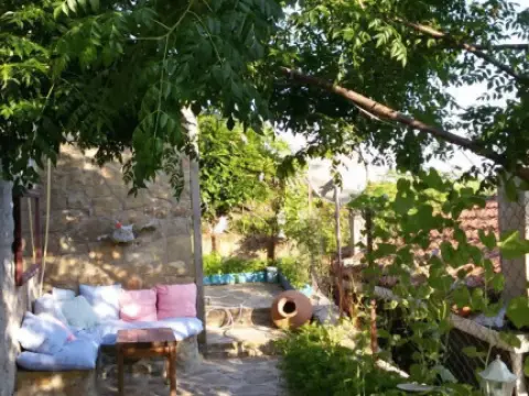 Dimitri Ada Evi & Restoran - Photo 2
