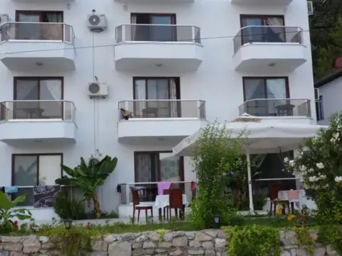 Dinc Pension - Photo 1