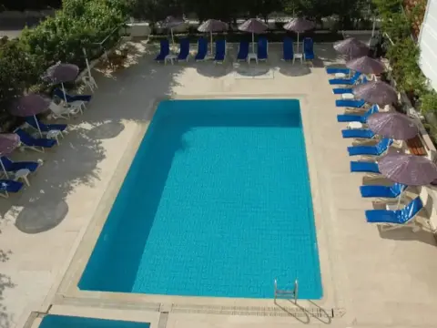 Doruk Hotel and Suites - Photo 4