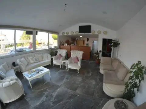 Dost Hotel - Photo 1