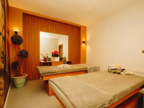 Double Bond Hotel Spa - Photo 4