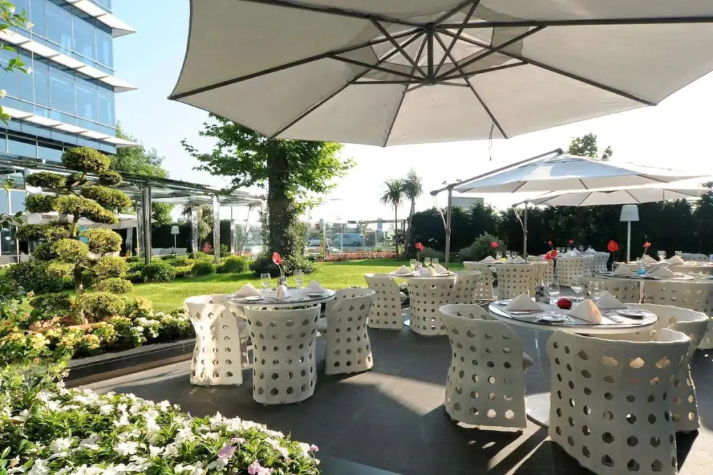 DoubleTree By Hilton Istanbul Moda Hotel - Photo 3