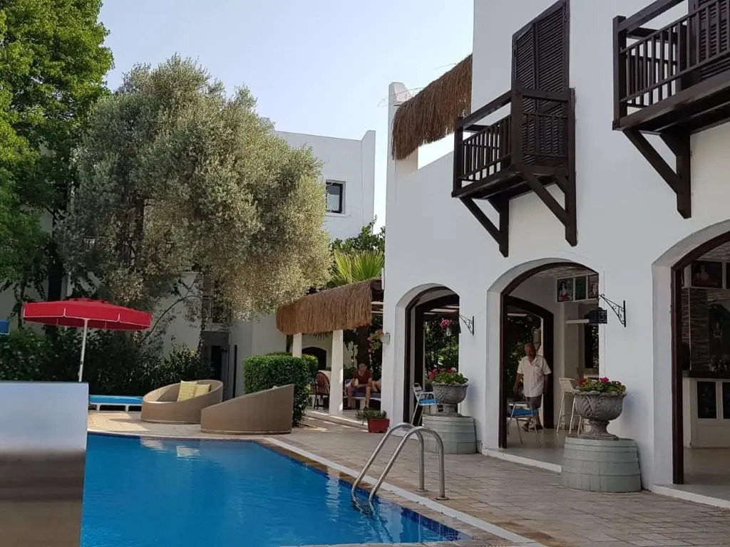 Ece Hotel Bodrum - Photo 1