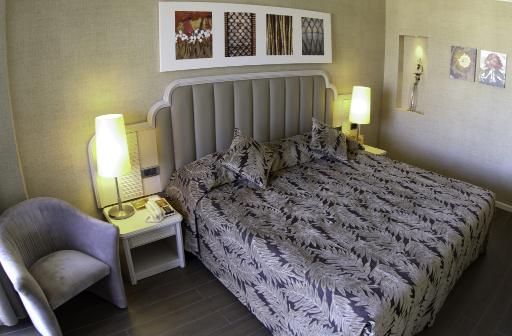 Elegance Hotels International - Photo 3