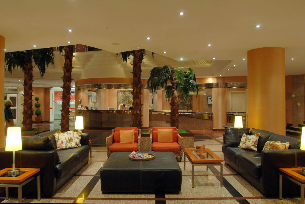 Elegance Hotels International - Photo 2