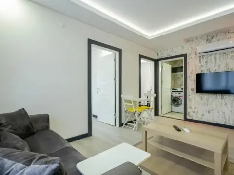 Eluxio Suite Hotel - Photo 4