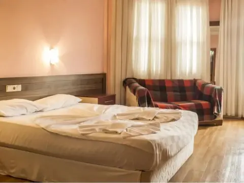 Ender Hotel - Photo 2