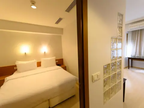 Entes Apart - Photo 3