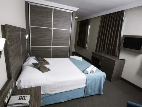 Ergin Hotel - Foto 4