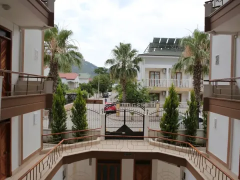 Erol Apart - Photo 1