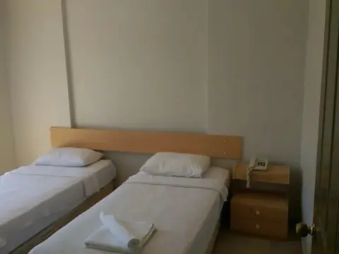 Es Apartments - Photo 2