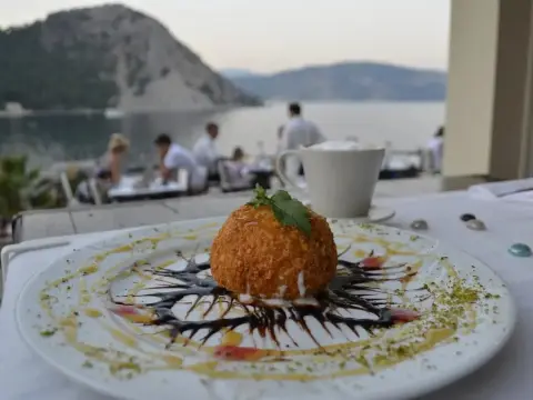 Es Apartments - Photo 3