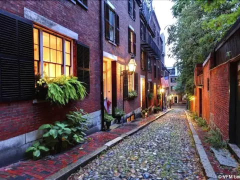 Four Seasons - Foto 1