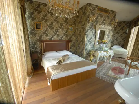 Galata Palace Hotel - Photo 4