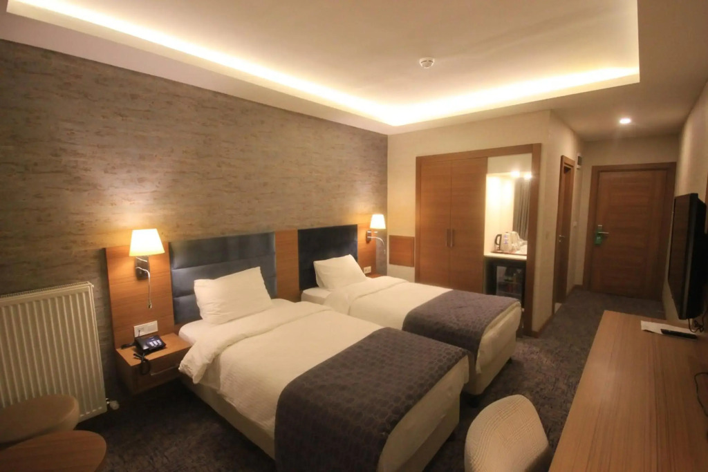 Garden Zara Hotel - Photo 3