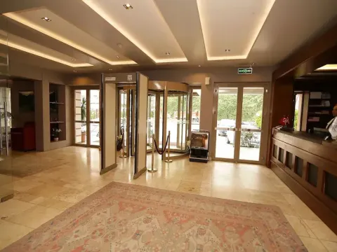 Grand Cavusoglu Hotel - Photo 1