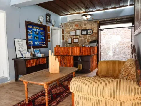 Grand Erken Hotel - Photo 2