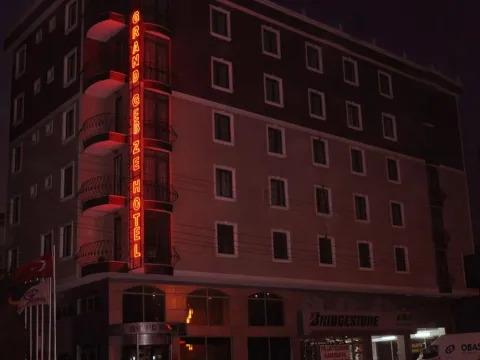 Grand Gebze Hotel - Photo 1