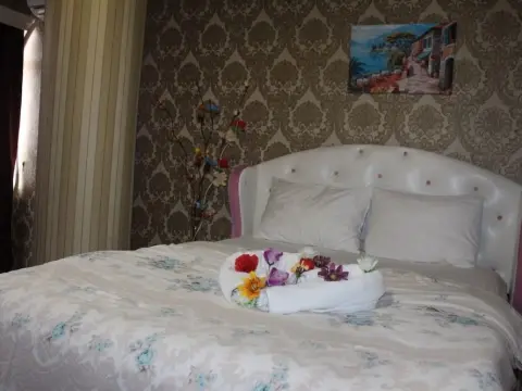 Grand Hope Suit - Photo 1