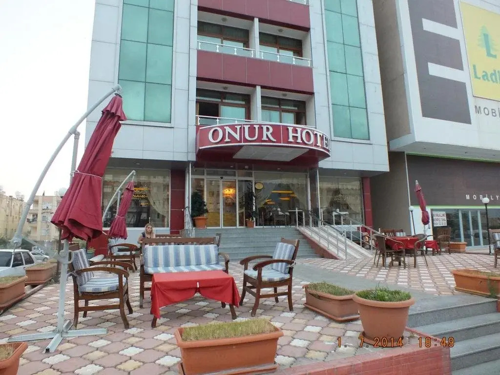 Grand Onur Hotel - Photo 1