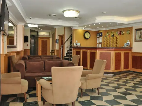 Grand Papirus Hotel - Photo 2