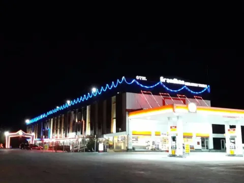 Grandhan Hotel - Photo 1