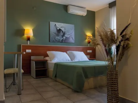 Green Mar Hotel - Photo 3