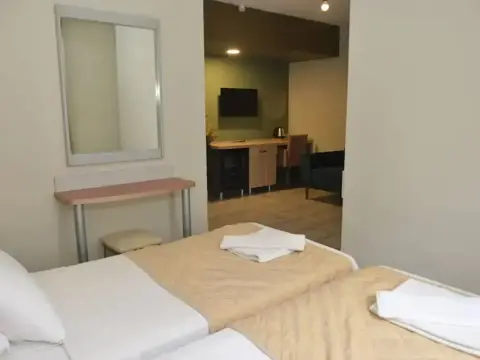 Green Mar Hotel - Photo 4