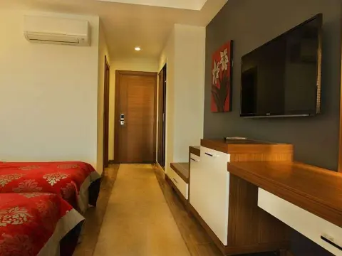 Green Suada Hotel - Photo 3