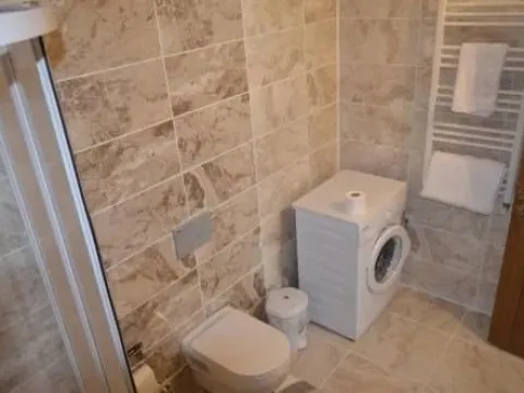 Green Village Apartments - Photo 4