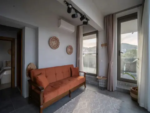 Güney'in 5 Odası - Photo 1