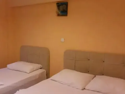 Haluk Hotel - Photo 2