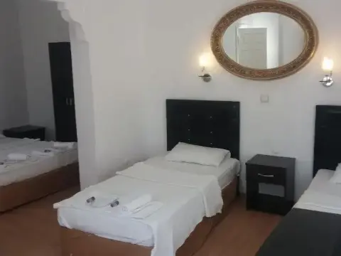 Helios Hotel - Photo 2