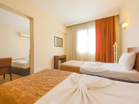 Hosta Otel - Photo 2