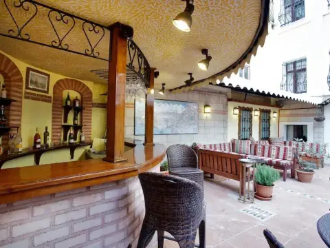 Hotel Adonis Palace - Foto 2