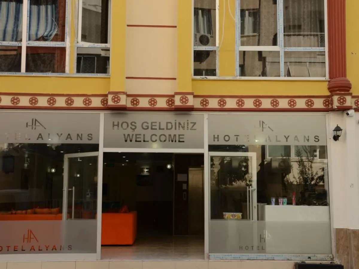 Hotel Alyans