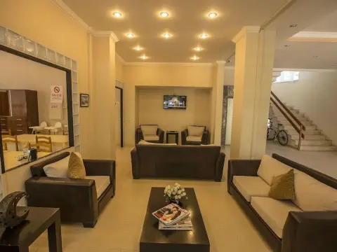 Hotel Arteka - Photo 1