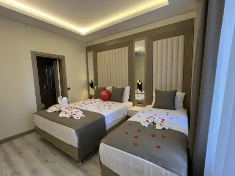Hotel Brako - Photo 4