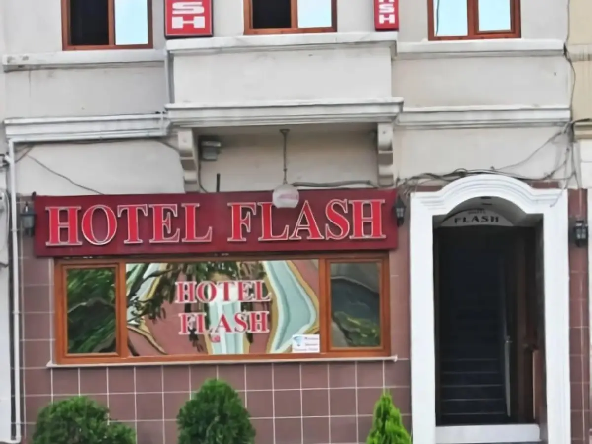 Hotel Flash