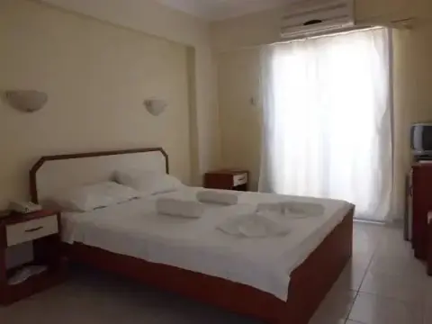 Hotel Ksantos - Photo 1