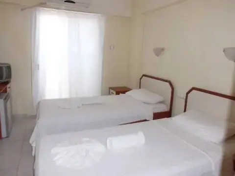 Hotel Ksantos - Photo 2